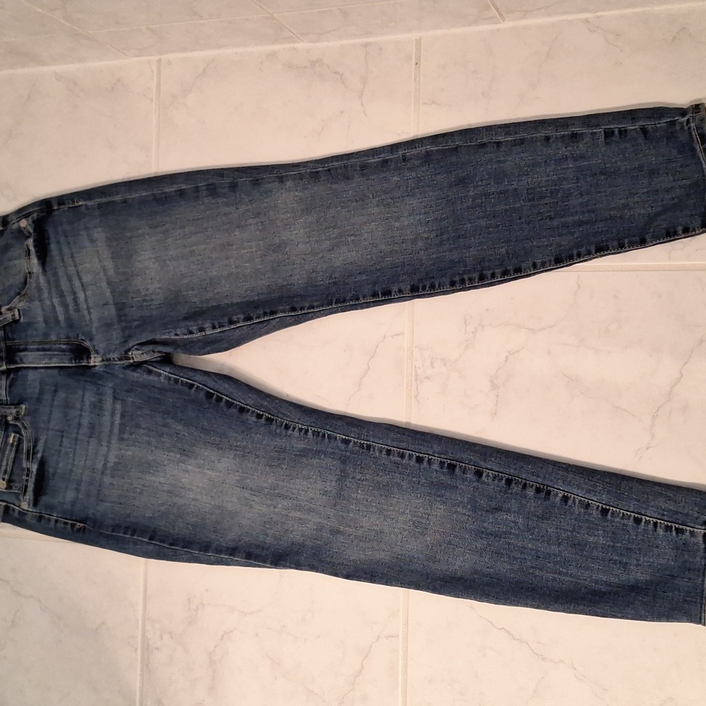Gap Curvy True Skinny Jeans